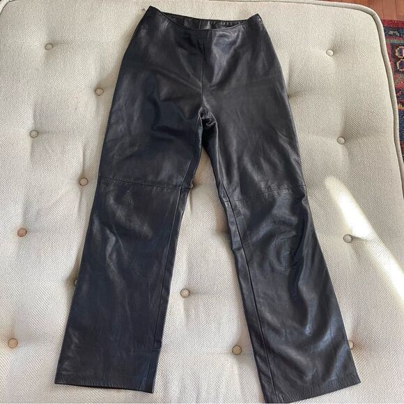 Danier Black Leather Straight Leg Ankle Crop Pants Lined Side Zip 26 XS 2 - Picture 2 of 11